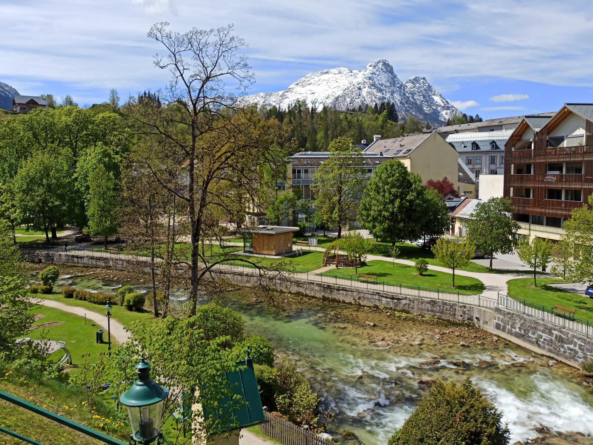 Ferienwohnung An Der Traun Bad Aussee Bagian luar foto